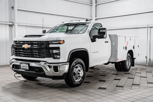 2025 Chevrolet Silverado 3500 HD Chassis Cab Work Truck - 22868333 - 2