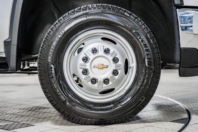 2025 Chevrolet Silverado 3500 HD Chassis Cab Work Truck - 22868337 - 14