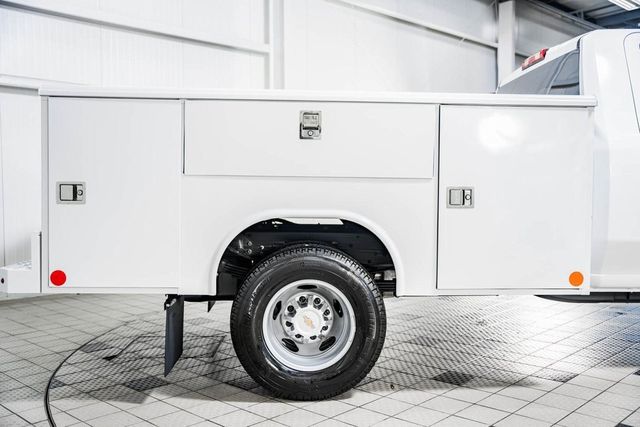 2025 Chevrolet Silverado 3500 HD Chassis Cab Work Truck - 22868337 - 17