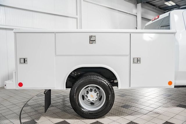 2025 Chevrolet Silverado 3500 HD Chassis Cab Work Truck - 22868347 - 23