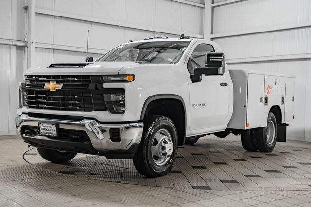 2025 Chevrolet Silverado 3500 HD Chassis Cab Work Truck - 22868347 - 2