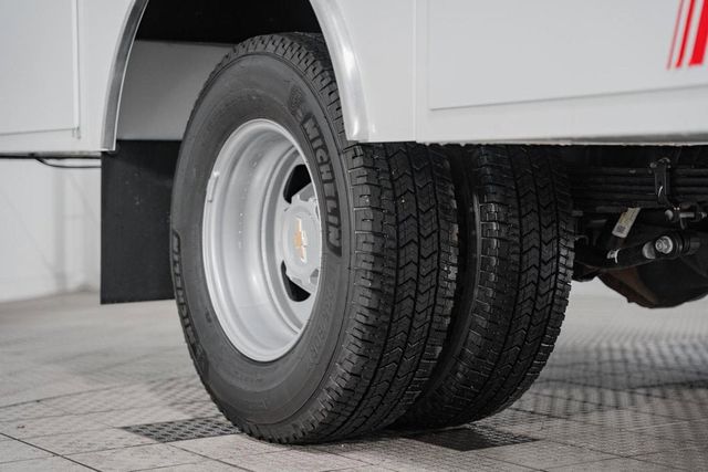 2025 Chevrolet Silverado 3500 HD Chassis Cab Work Truck - 22868364 - 15