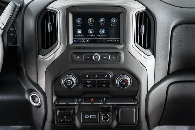 2025 Chevrolet Silverado 3500 HD Chassis Cab Work Truck - 22868364 - 23