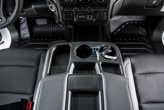 2025 Chevrolet Silverado 3500 HD Chassis Cab Work Truck - 22868364 - 31