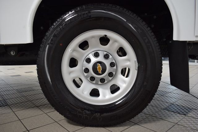 2025 Chevrolet Silverado 3500HD 4WD Double Cab 162" Work Truck - 22868315 - 25