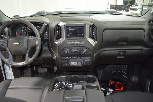 2025 Chevrolet Silverado 3500HD 4WD Double Cab 162" Work Truck - 22868317 - 28