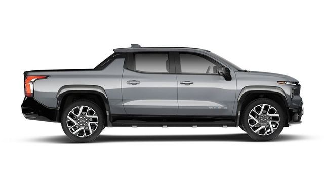 2025 Chevrolet Silverado EV e4WD Crew Cab Extended Range RST - 22940023 - 42