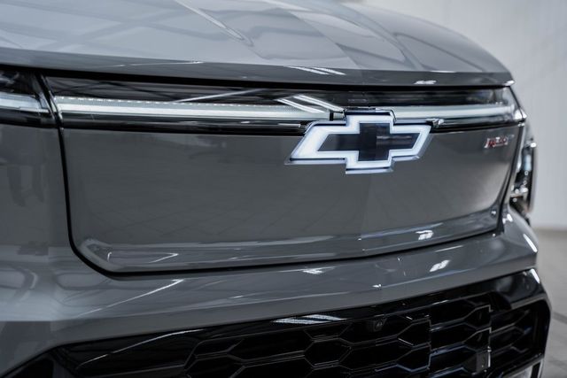 2025 Chevrolet Silverado EV e4WD Crew Cab Extended Range RST - 22940023 - 8