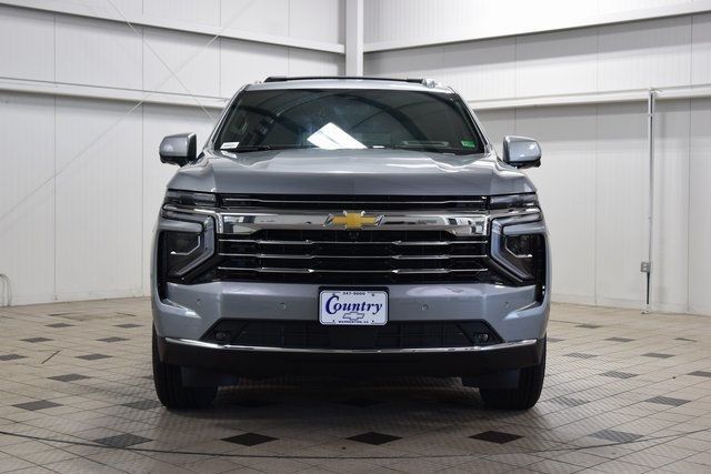 2025 Chevrolet Suburban 4WD 4dr LT - 22900019 - 1