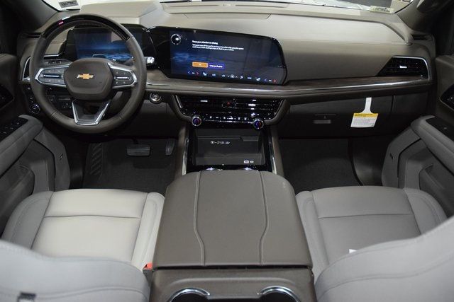 2025 Chevrolet Suburban 4WD 4dr LT - 22900019 - 30