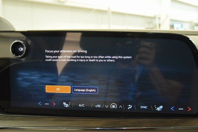 2025 Chevrolet Suburban 4WD 4dr LT - 22900019 - 31