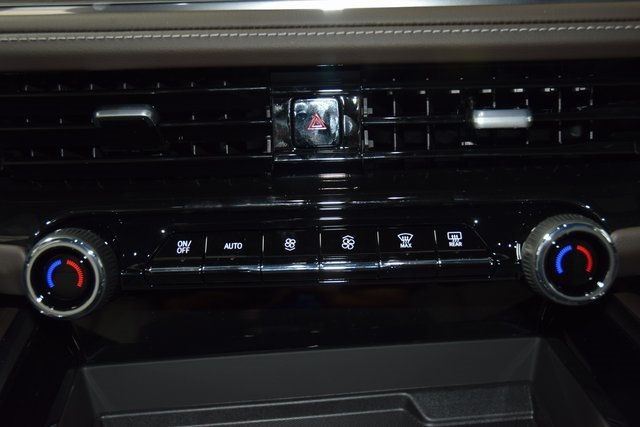 2025 Chevrolet Suburban 4WD 4dr LT - 22900019 - 32