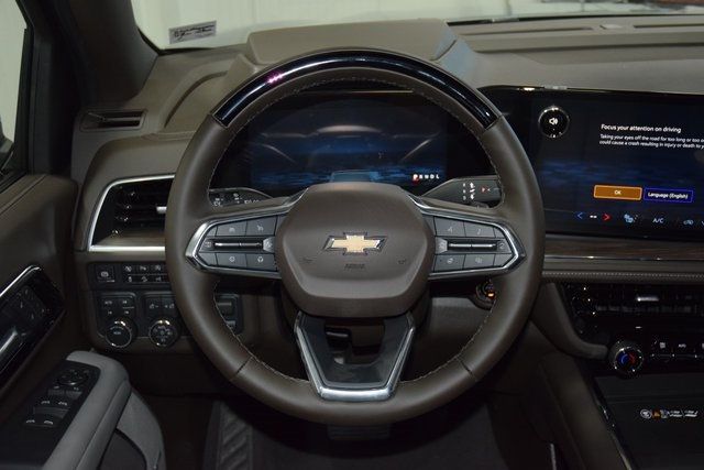 2025 Chevrolet Suburban 4WD 4dr LT - 22900019 - 35