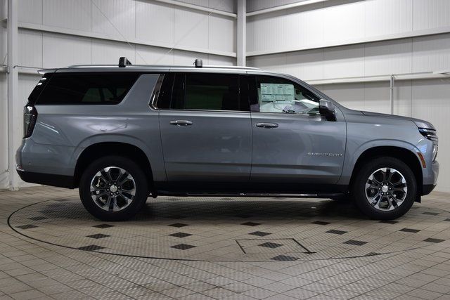 2025 Chevrolet Suburban 4WD 4dr LT - 22900019 - 8
