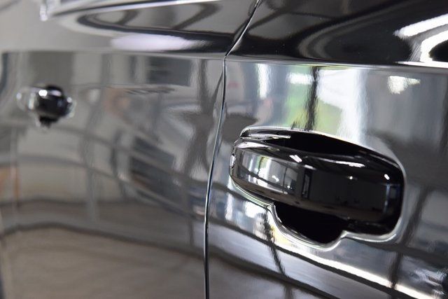 2025 Chevrolet Suburban 4WD 4dr LT - 22905420 - 17