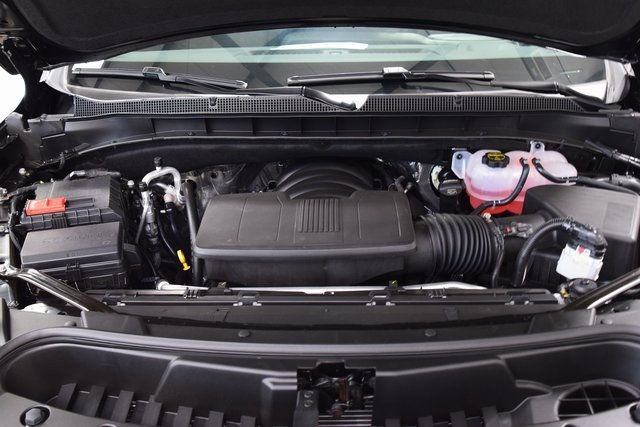 2025 Chevrolet Suburban 4WD 4dr LT - 22905420 - 29