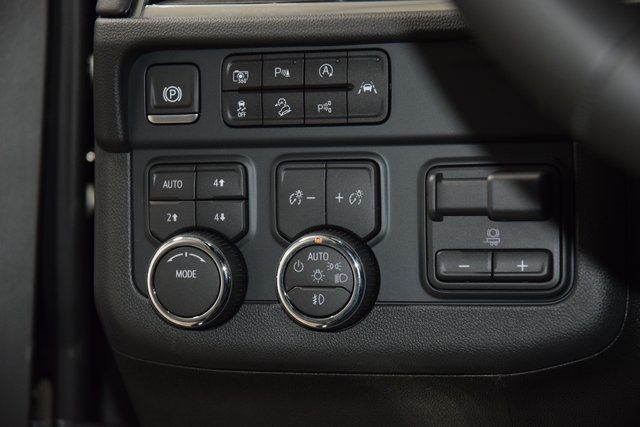 2025 Chevrolet Suburban 4WD 4dr LT - 22905420 - 34