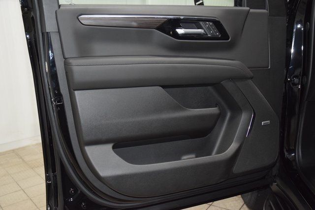 2025 Chevrolet Suburban 4WD 4dr LT - 22905420 - 45