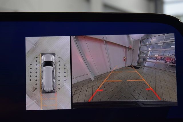 2025 Chevrolet Suburban 4WD 4dr Z71 - 22899972 - 52