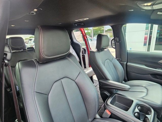 2025 Chrysler Pacifica Select FWD - 22868670 - 14