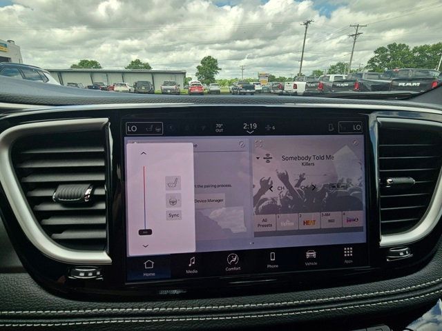 2025 Chrysler Pacifica Select FWD - 22868670 - 28