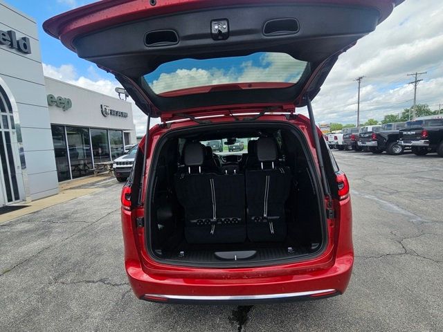 2025 Chrysler Pacifica Select FWD - 22868670 - 7