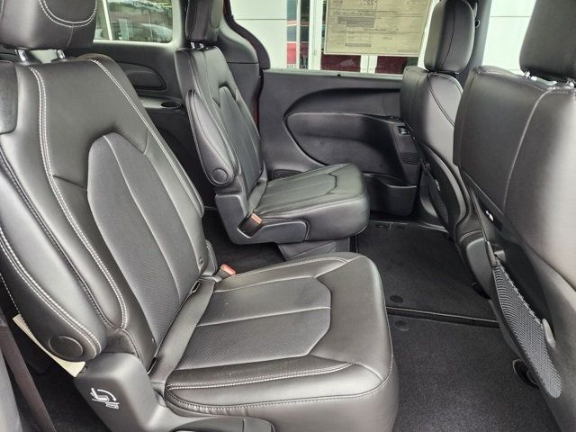 2025 Chrysler Pacifica Select FWD - 22886138 - 9
