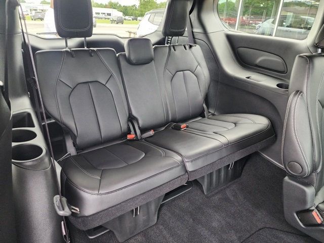 2025 Chrysler Pacifica Select FWD - 22886138 - 10