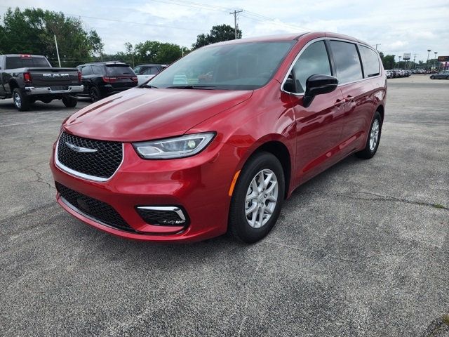 2025 Chrysler Pacifica Select FWD - 22886138 - 3