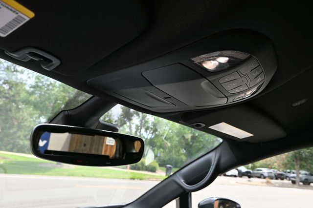 2025 Chrysler Voyager LX FWD - 22889200 - 28