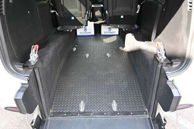 2025 Chrysler Voyager LX FWD - 22898107 - 17