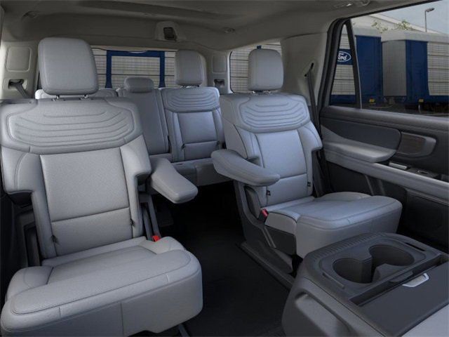 2025 Ford Expedition Platinum 4x4 - 22826061 - 10