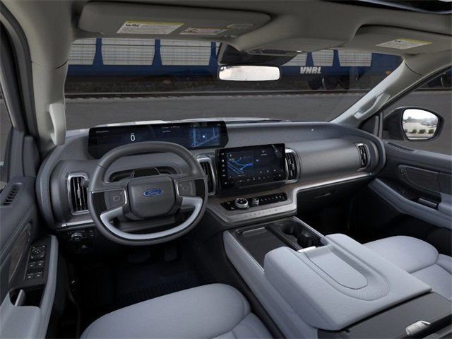 2025 Ford Expedition Platinum 4x4 - 22826061 - 8