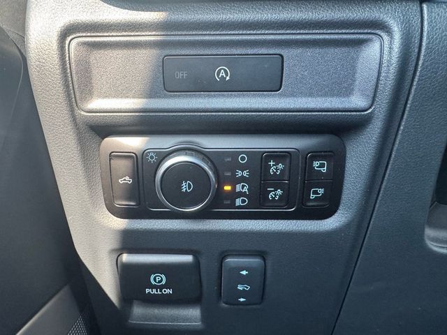 2025 Ford F-150 Lariat - 22789249 - 19