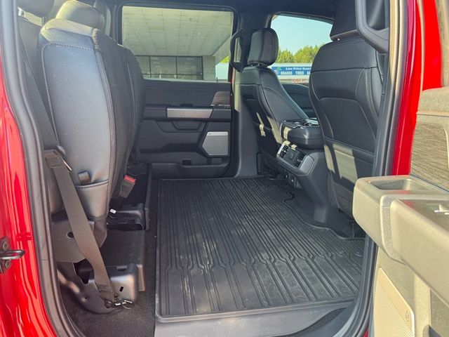 2025 Ford F-150 Lariat - 22789249 - 33