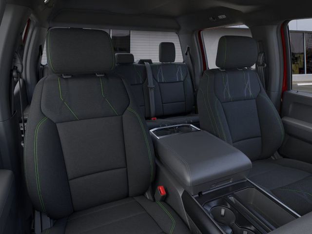 2025 Ford F-150 STX 4WD SuperCrew 5.5' Box - 22905015 - 9