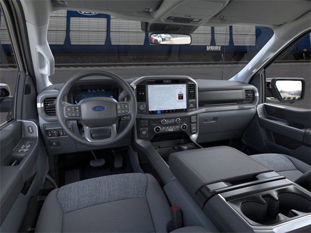 2025 Ford F-150 XLT - 22826062 - 8