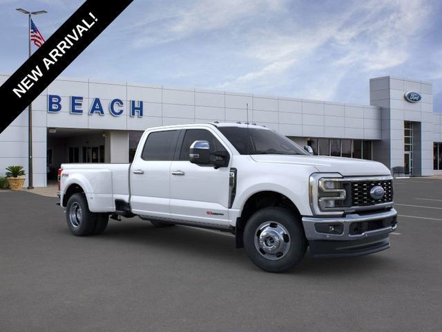 2025 Ford Super Duty F-350 DRW LARIAT 4WD Crew Cab 8' Box - 22824802 | Video 1