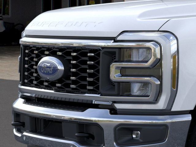 2025 Ford Super Duty F-350 DRW LARIAT 4WD Crew Cab 8' Box - 22824802 - 15