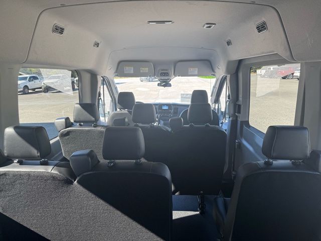 2025 Ford Transit Passenger Wagon T-350 148" Med Roof XL RWD - 22934386 - 32