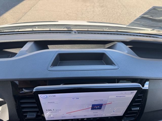 2025 Ford Transit Passenger Wagon T-350 148" Med Roof XLT RWD - 22934433 - 18