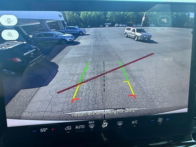 2025 Ford Transit Passenger Wagon T-350 148" Med Roof XLT RWD - 22934433 - 25