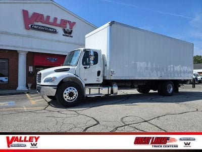 2025 Freightliner M2 106