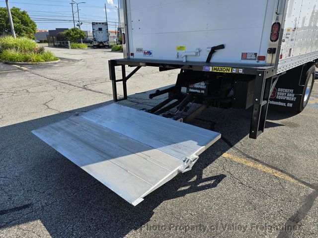 2025 Freightliner M2 106  - 22897833 - 4
