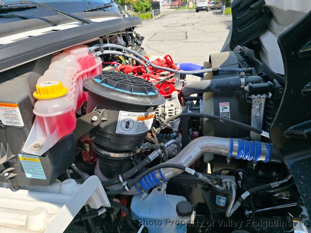 2025 Freightliner M2 106  - 22897833 - 5