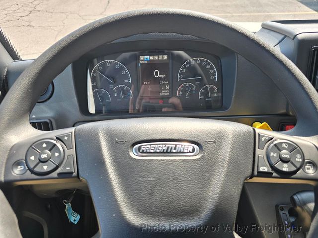 2025 Freightliner M2 106  - 22897833 - 8