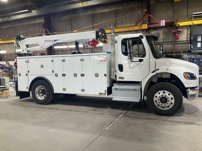 2025 Freightliner M2 106 Plus
