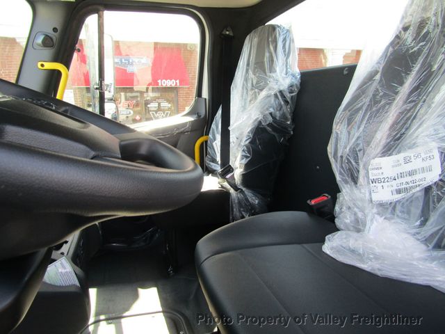 2025 Freightliner M2-106 CAB AND CHASSIS - 22795329 - 9