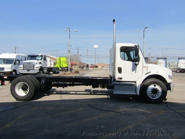 2025 Freightliner M2-106 CAB AND CHASSIS - 22795329 - 4