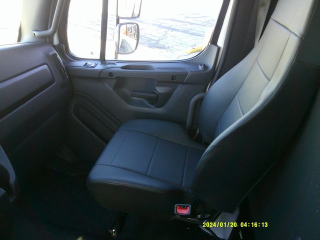 2025 Freightliner M2-106 Plus 26 FT Box with Tuck Under Lift Gate - 22836227 - 12